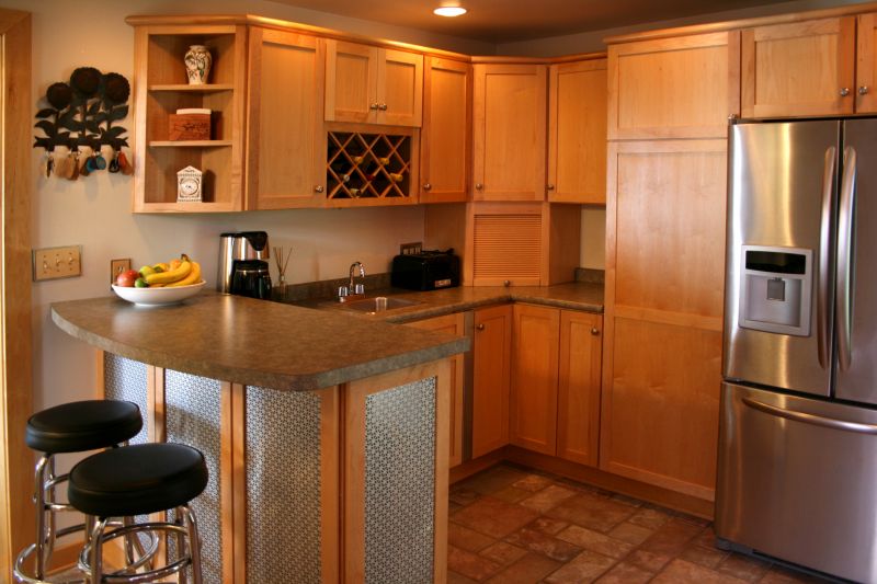 Oak Cabinet Remodeling in Kokomo, IN